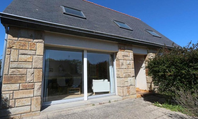 Fouesnant House | Maison Fouesnant, 5 pièces, 8 personnes - FR-1-481-63