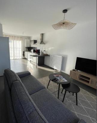 Lyon Apartment | Maison Moderne Saint-Genis-Laval