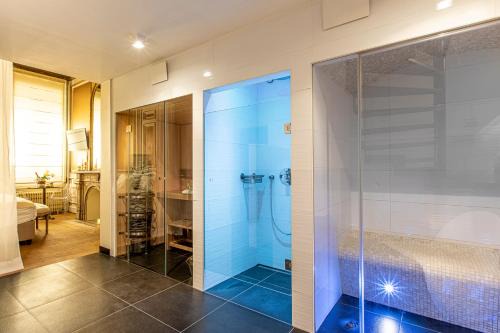 Liege Hotel | Maison Noppius - Love Hotel