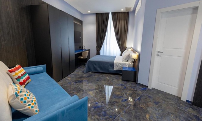 Naples City Centre House | Maison Palla e Partner's