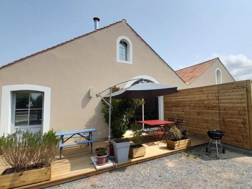 Notre-Dame-de-Monts House | Maison rénovée de 112m², 4 chambres, à 800m des plages, avec jardin, proche commerces. - FR-1-540-188