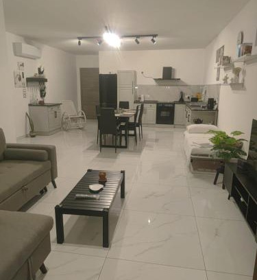 Bugibba Apartment | Maisonette in St Pauls Bay