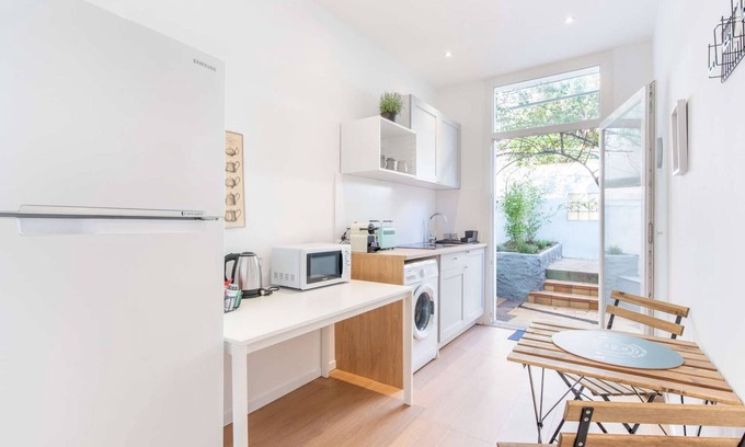 4th Arrondissement Apartment | MaisonMars Studio 4 Blancarde