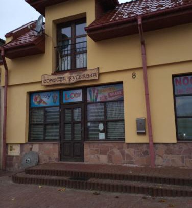 Szydlow House | Maja