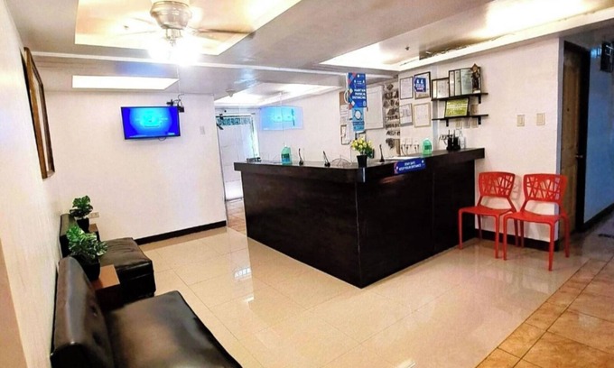 Downtown Hotel | Makati Poblacion Hotel