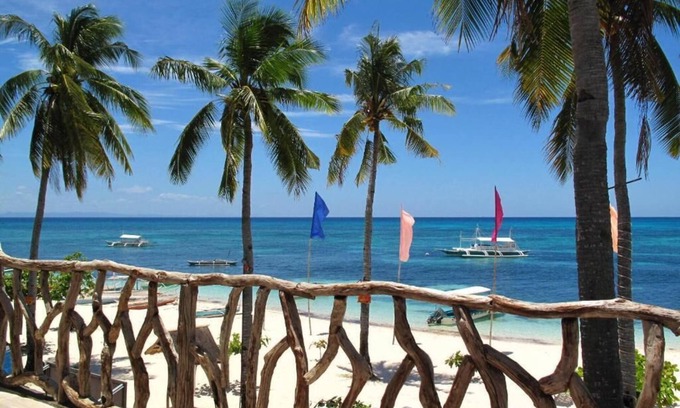 Daanbantayan Resort | Malapascua Beach and Dive Resort