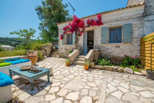 Makratika Apartment | Malethonas Cottage by All About Paxos