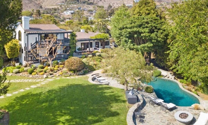 Western Malibu Villa | Malibu Park by Stay Awhile Villas