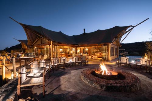 Tokologo Cabin | Maloba Lodge - Private Game Reserve