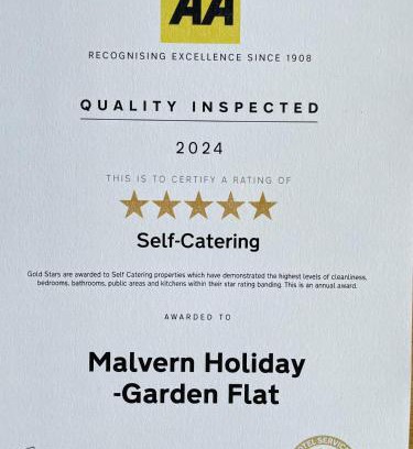 Malvern Apartment | Malvern Holiday- Garden Flat