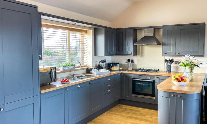 Pentraeth House | Manawydan Holiday Cottage