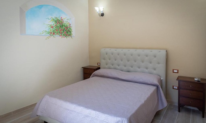 Caiazzo Bed & Breakfast | Mandevilla Home