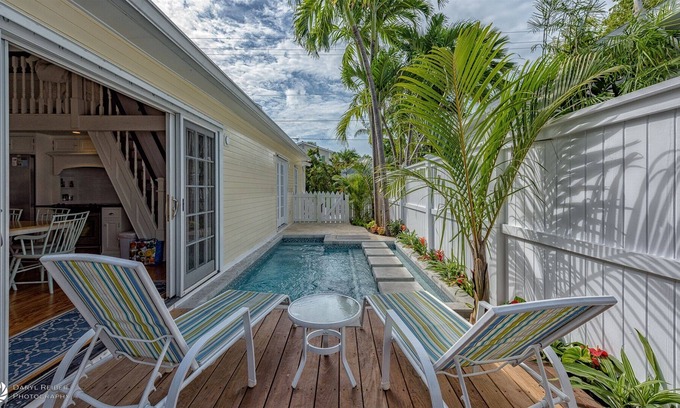 Old Town Cottage | Mango Cottage- 2 bedroom 2 bath with private pool
