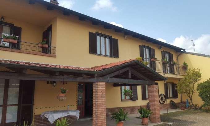 Moncalvo House | Manor house in the heart of Monferrato