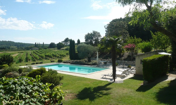 Saint-Restitut Villa | mansion - 8 rooms - 1/14 personsHouse with garden