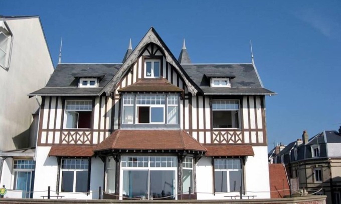 Fecamp Villa | Mansion - Fecamp