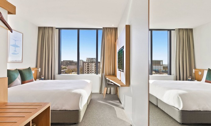 Mascot Hotel | Mantra on Sydney Airport