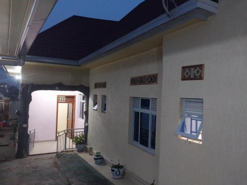 Kigali Hotel | MARACANA Taverna Ltd
