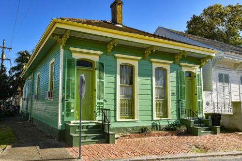 Seventh Ward House | Marais Victorian - Steps to French Qtr