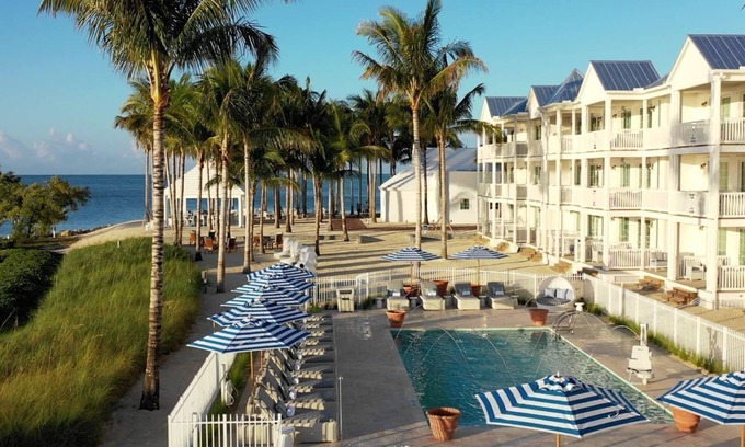 Marathon Apartment | Marathon Beachfront Suite | 1BR Veranda +Luxe Bath