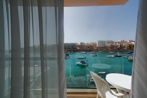 Marsaskala Apartment | Marbella Holiday Apartments - Seafront - Wifi