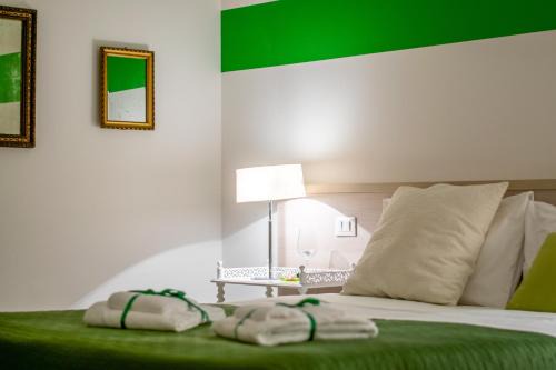 Borgo Roma Apartment | Marconi Rooms 1, 2, 3 Casa Stella