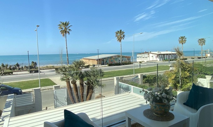 Marina di Ragusa Villa | Mare Ibleo, Seafront House, Malachite Apartment