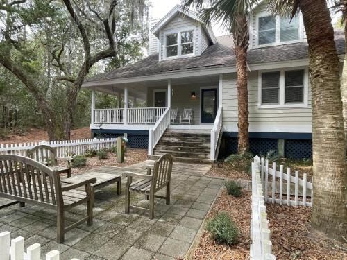 Bald Head Island House | Mare Tranquilitatis