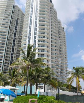 Sunny Isles Beach Apartment | Marenas Resort PRIVATE UNIT daily refresh not included