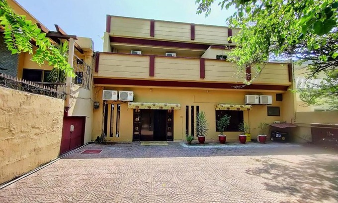 F-6 Sector Hotel | Margalla View Motel