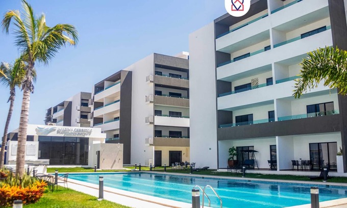 Villa Marina Apartment | Marina Cerritos Loft, Wave Pool and Amenities