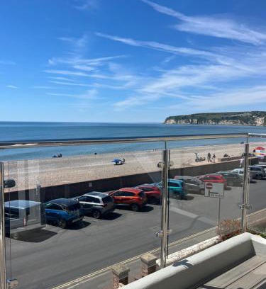 Seaton House | Mariners Hotel