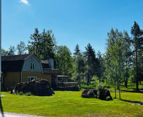 Orebro Villa | Mark Villan