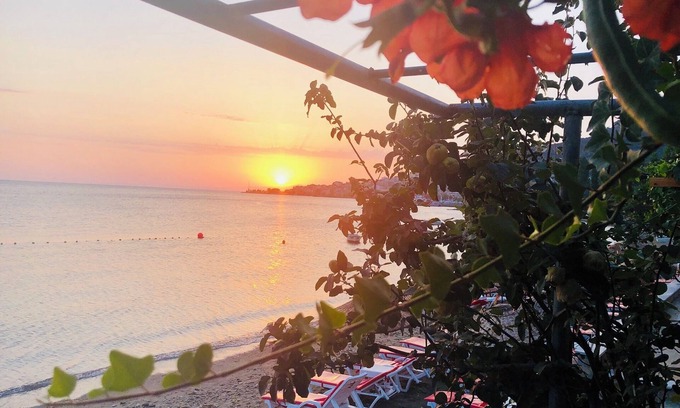 Marmara Apartment | Marmara Yali Evi - Direct Beachfront 1-Room-Apartment