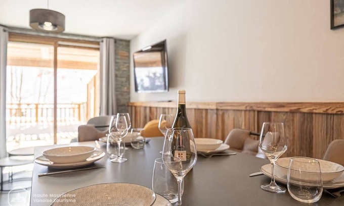 Bonneval-sur-Arc Apartment | Marmotte RDJ01 - New apartment in front of the chairlift