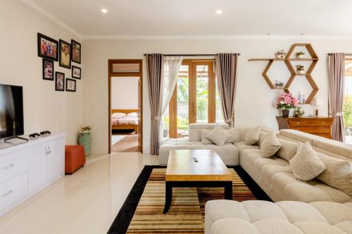 Mekarsari Villa | Marquesa Private House Villa