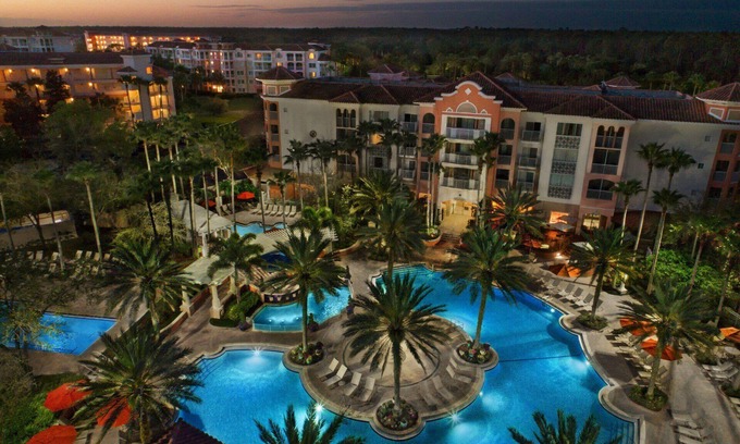 Williamsburg Resort | Marriott's Grande Vista- Perfect place to stay when visiting the theme parks!