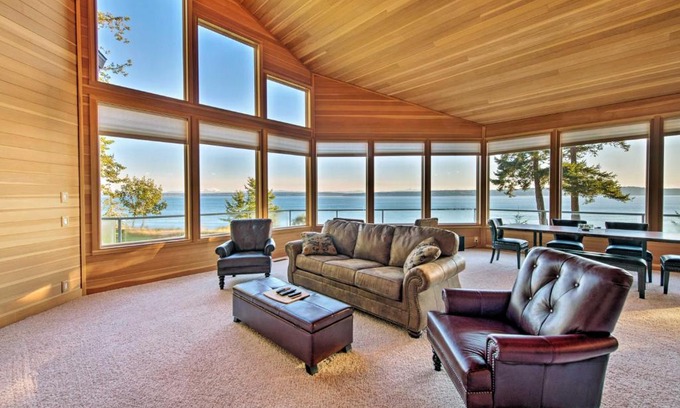 Marrowstone House | Marrowstone Island Home 20 Mins to Port Townsend!
