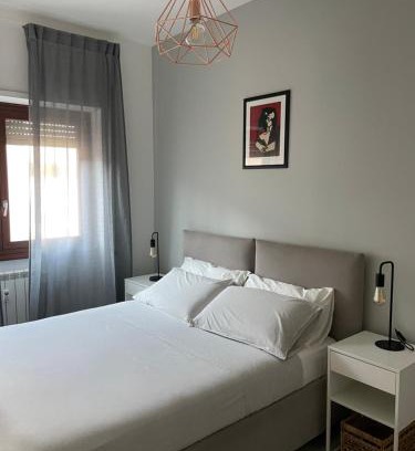 Quartiere XIII Aurelio Apartment | Marta Cozy place near Vatican and subway