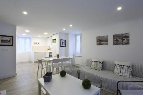 La Marina Apartment | Martintxo by Smiling Rentals