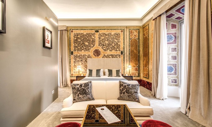 Rione III Colonna Hotel | Martius Private Suites Hotel