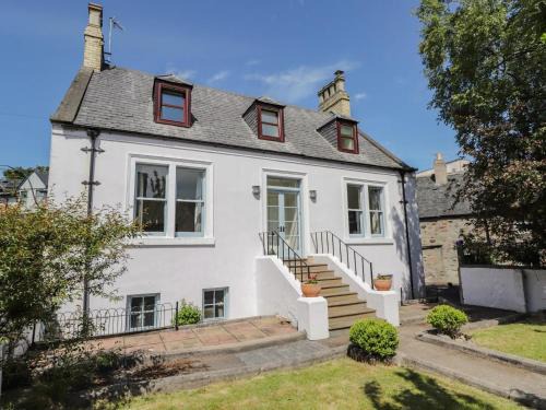 Inverness City Centre Villa | Mary Ann Villa