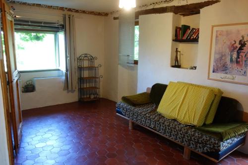 Sainte-Croix-de-Caderle House | Mas Belavista - 2 bedrooms, kitchen, terrace, view