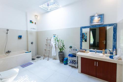 Laksmana Villa | MasBro ART Villas