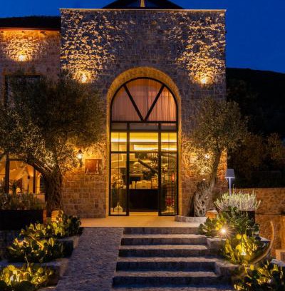 Ulcinj Municipality Hotel | MASHTRA - The Olive House