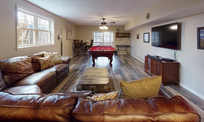 Massanutten House | Massanutten home close to Shenandoah Hiking Trails