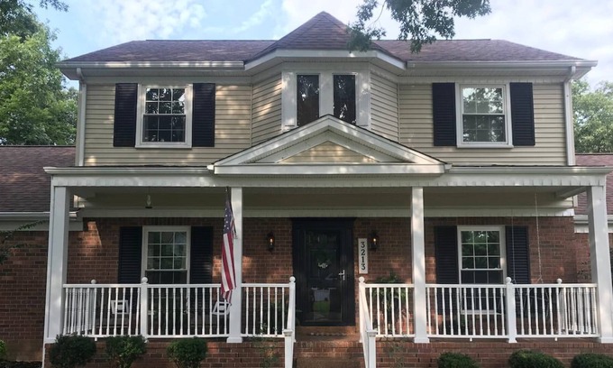 Antioch House | Master Suite by the Lake