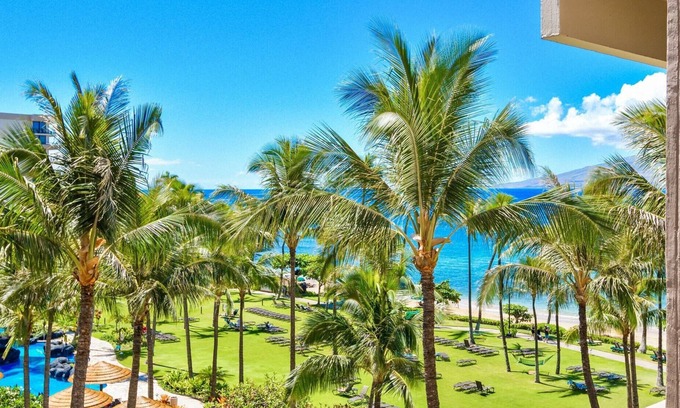 Kaanapali Condo | Maui Resort Rentals: Kaanapali Ali'i 362 - Elegantly Remodeled 6th Floor 2BR w/ Ocean AND Mountain Views!