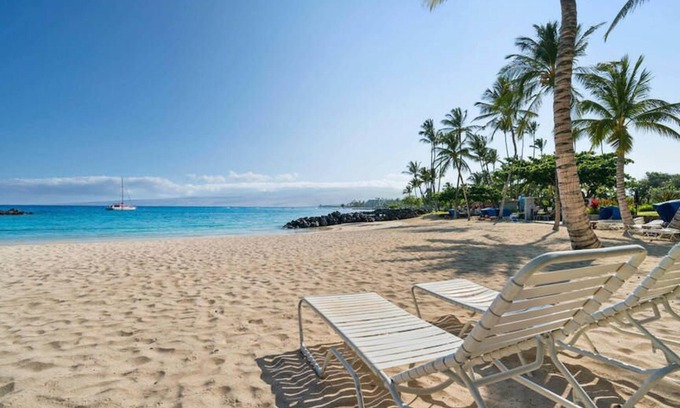 Kamuela House | Mauna Lani Fairways #403