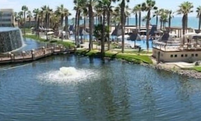 Centro Apartment | Mayan Palace 2 BR in Marvelous Puerto Peñasco with AC, WiFi,beach